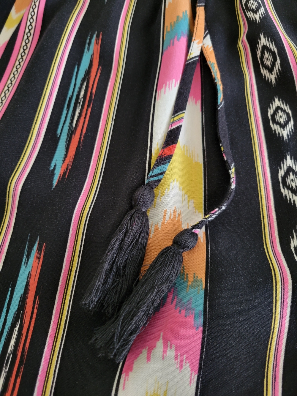 Savanna Jane Embroidered Boho Tunic Blouse Black Multi Color Medium - Picture 6 of 10